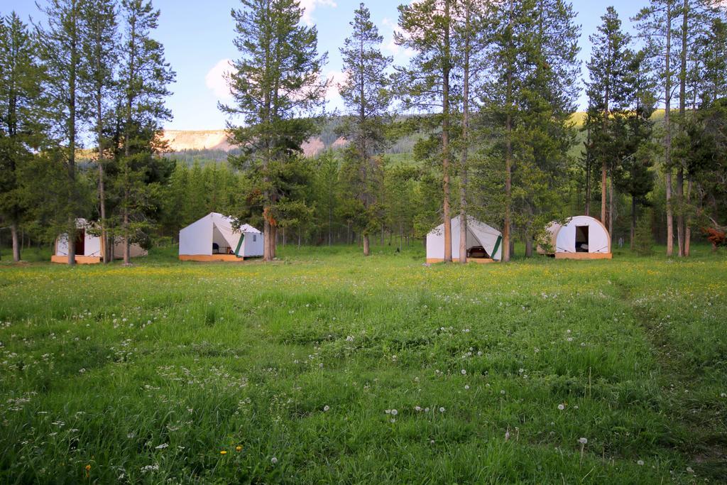 Bedroll And Breakfast ™ Hotel Moran Exterior photo